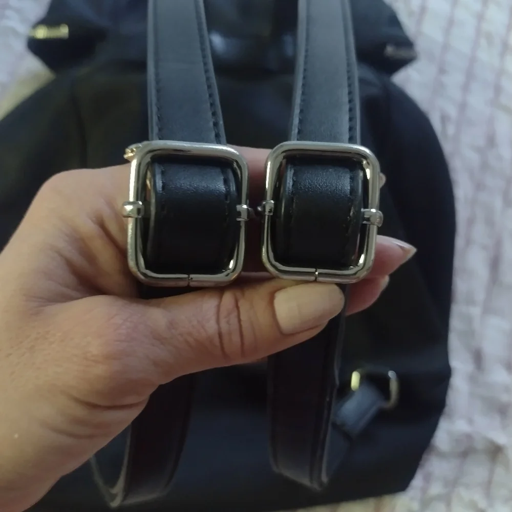Calvin Klein Mini Backpack EUC - Picture 6 of 16